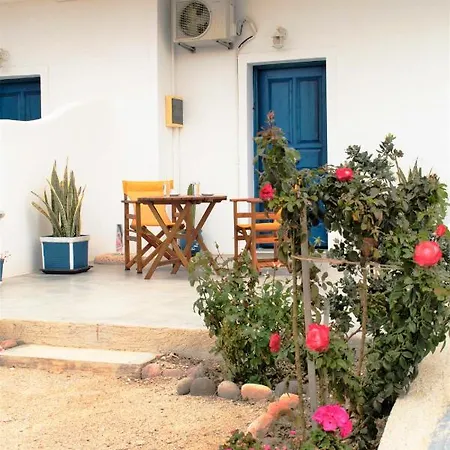 Onar Studios Milos Junior Adamantas  Exterior photo